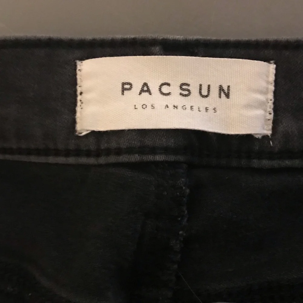 Pacsun distressed black stretchy Jegging size 24 - Picture 8 of 10